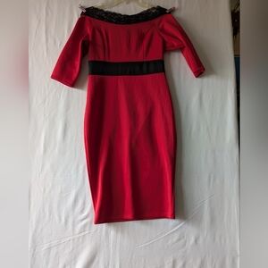 VENUS Chic Red Dress with Black Accent